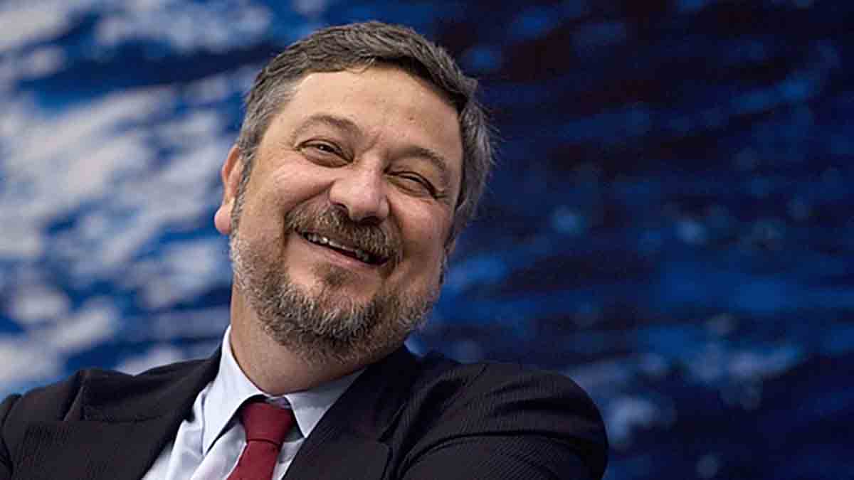 Após delatar e acusar Lula, Palloci deve sair da cadeia, afirma Gleisi Hoffmann