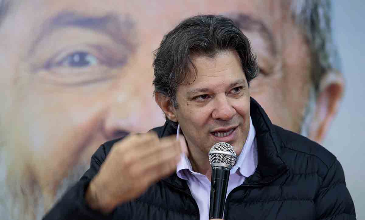MP em véspera de eleição denuncia Haddad de novo, usando teoria do domínio do fato