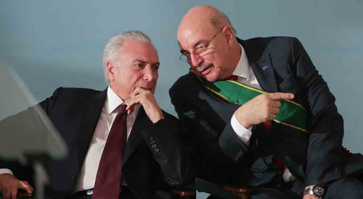 Bolsonaro anuncia deputado do MDB de Temer para seu Ministério