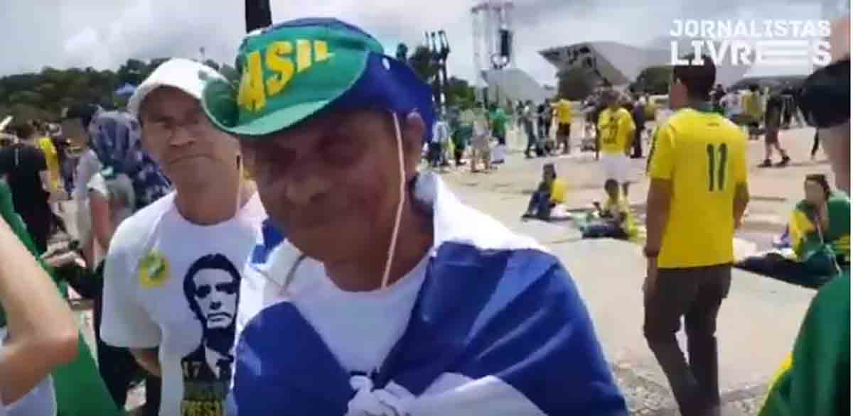 Em vídeo, seguidores de Bolsonaro dizem que um israelense descobriu o Brasil