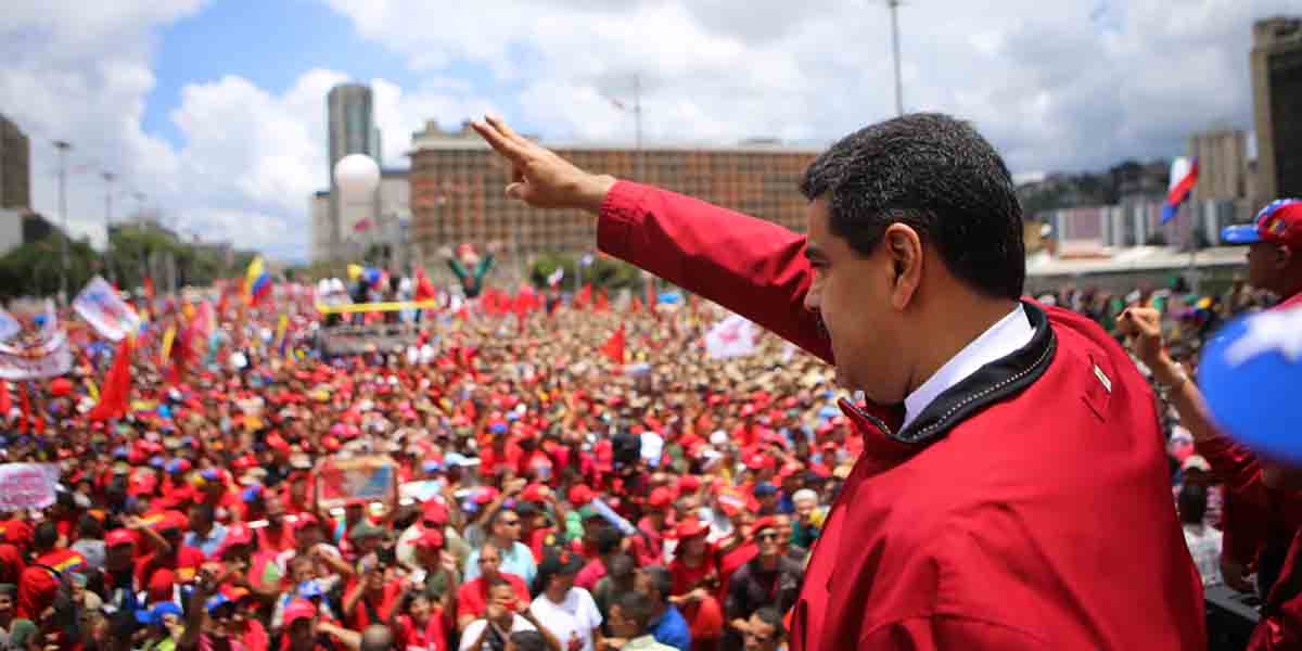 União Européia rejeita intervenção militar na Venezuela