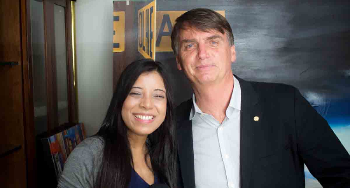 Autora de fake news contra jornalista, tem cargo com deputado do partido de Bolsonaro