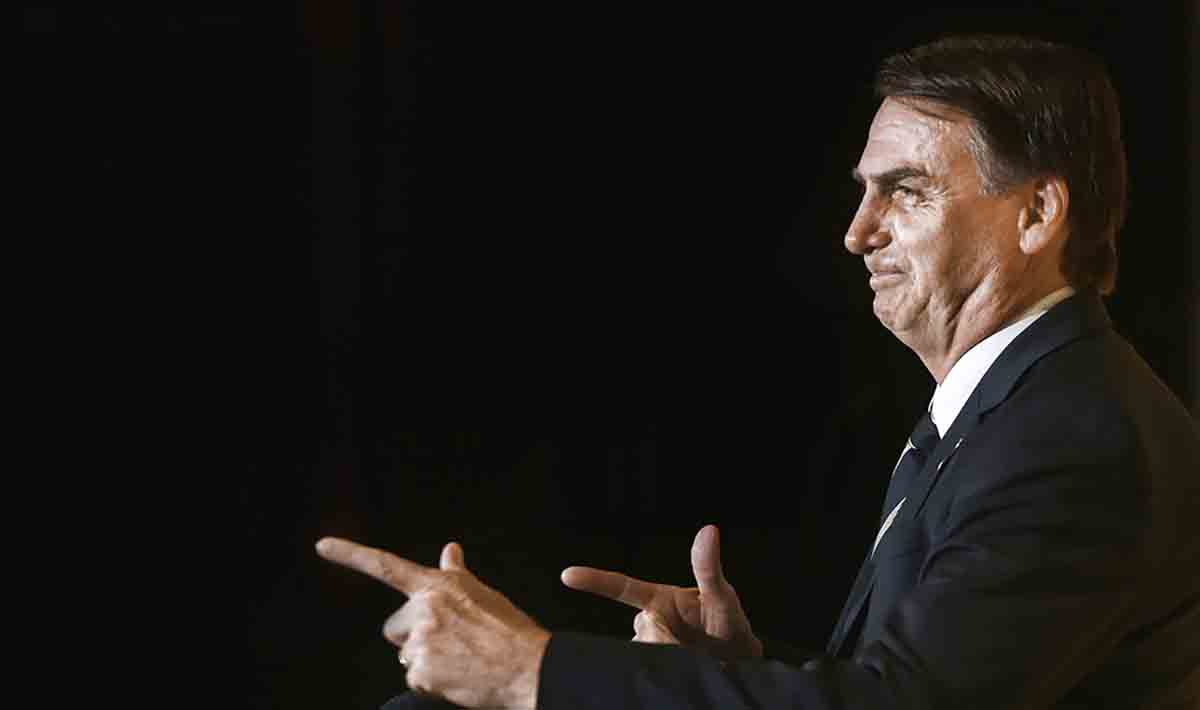 Com bandeira amarela, conta de luz fica mais cara nessa segunda-feira