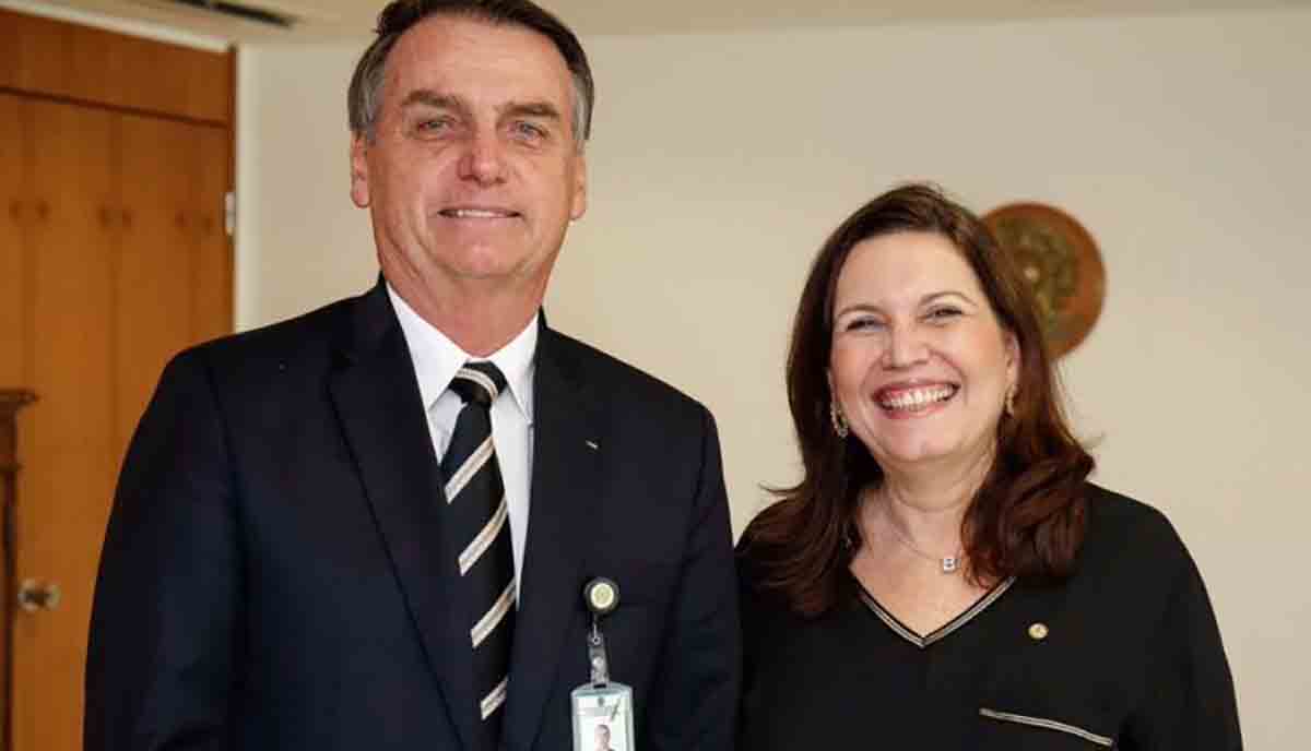 Deputada bolsonarista defende trabalho infantil pois “vendia brigadeiro para pagar aulas de tênis”