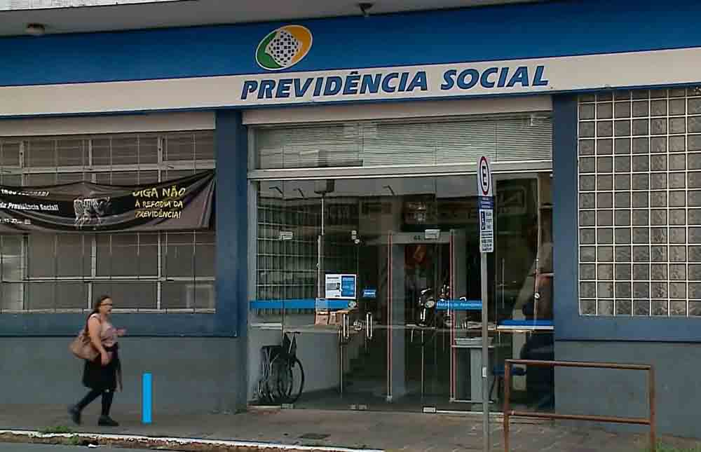 Homem morre em agência do INSS enquanto aguardava perícia médica